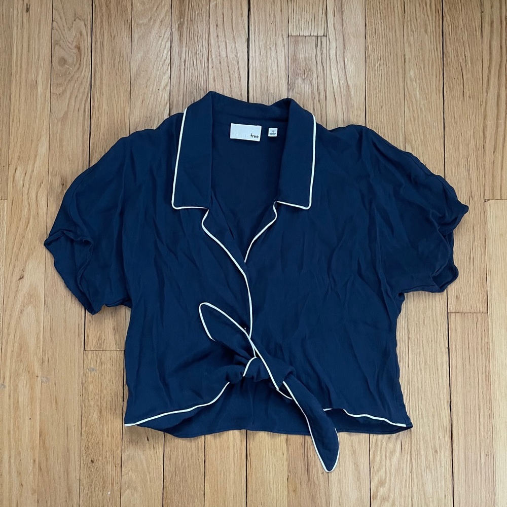 Aritzia Blouse